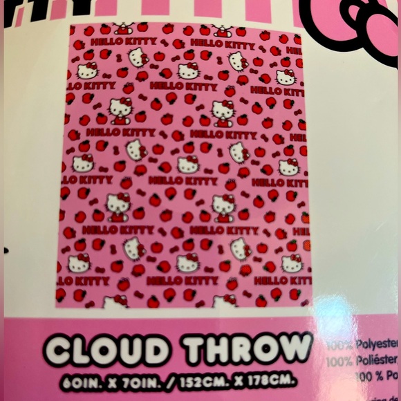 Hello Kitty Cloud throw - Picture 1 of 2